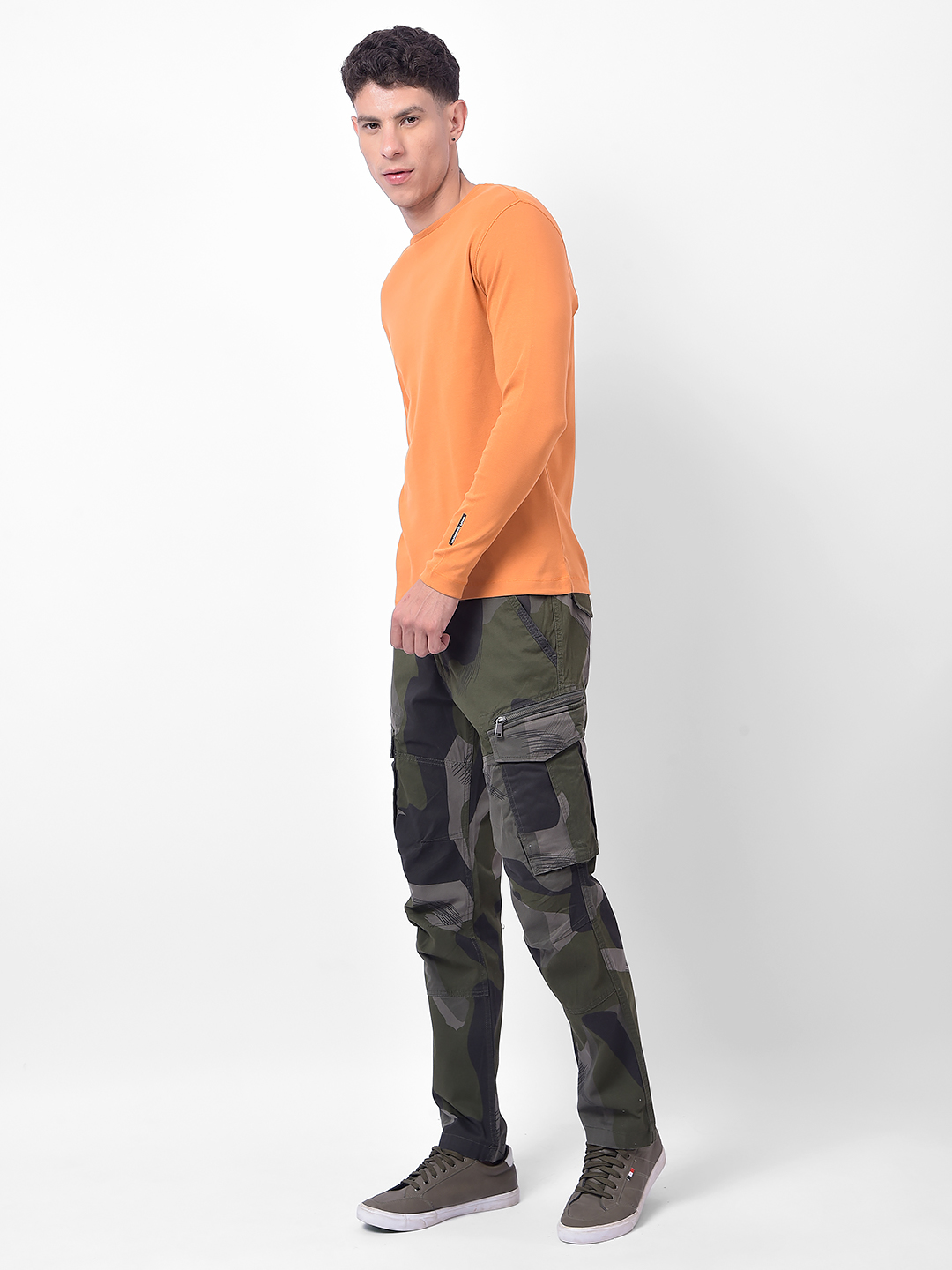 Numero Uno Men Camouflage Regular Fit Cargo Pants
